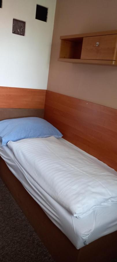 Expres Atack Penzion Brno Bagian luar foto